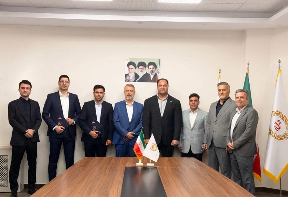 کارگزاری بانک ملی